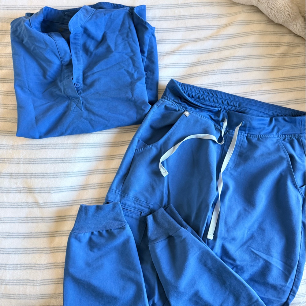 Royal Blue Figs Set